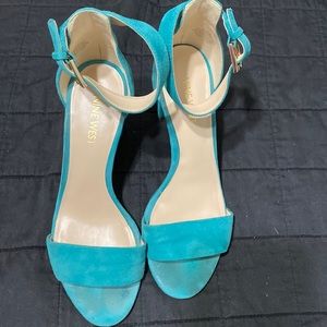 Nine West light Blue suede heels sz 6.5